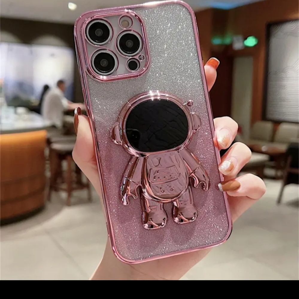 Brand new Apple IPhone 14 Pro Max Astronaut Stand Silicone Phone case